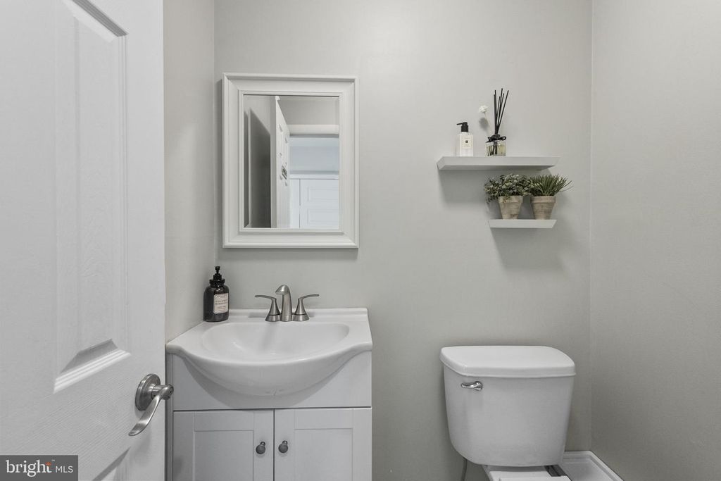 Image 25 of property listing at 6620 PRESTWICK DR, Highland, MD 20777
