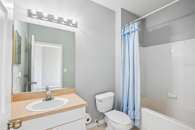 4333 BAYSIDE VILLAGE DRIVE 322, Tampa, FL 33615