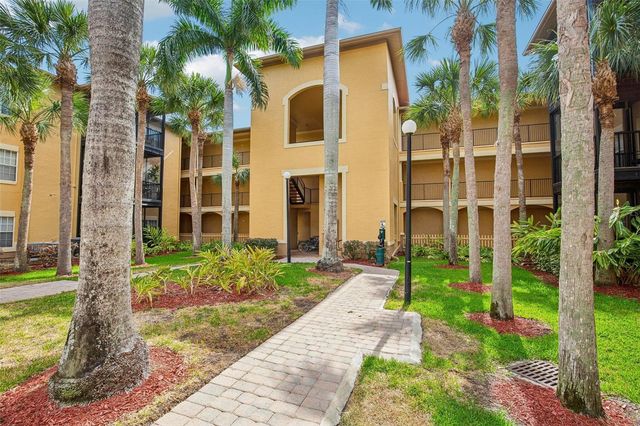 4333 BAYSIDE VILLAGE DRIVE 322, Tampa, FL 33615