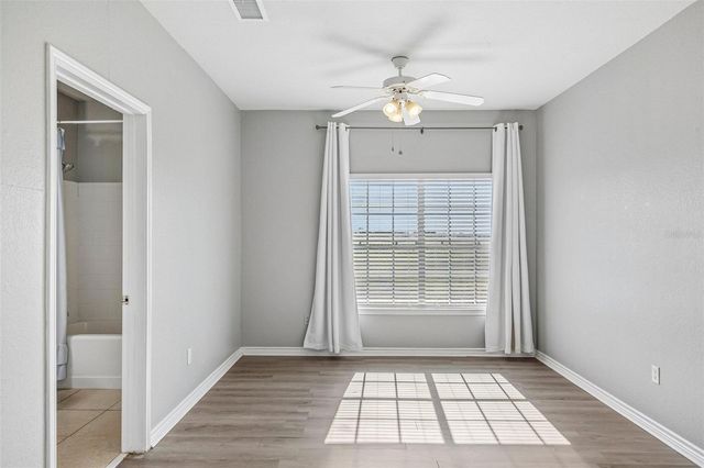 4333 BAYSIDE VILLAGE DRIVE 322, Tampa, FL 33615