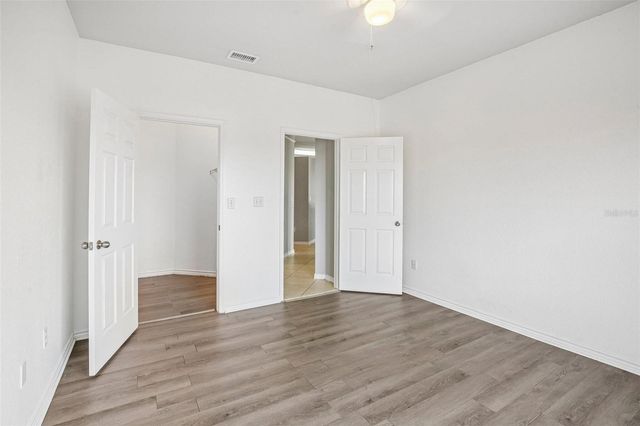 4333 BAYSIDE VILLAGE DRIVE 322, Tampa, FL 33615