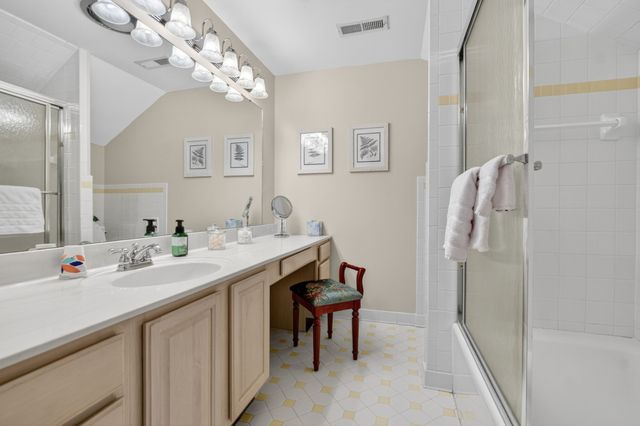 310 Mulberry Ave, Fayetteville, TN 37334