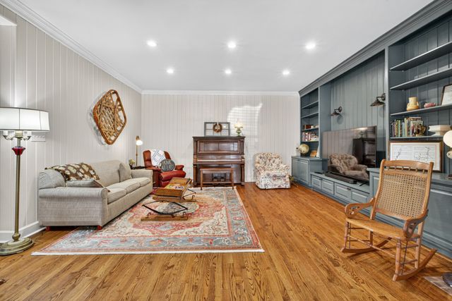 310 Mulberry Ave, Fayetteville, TN 37334