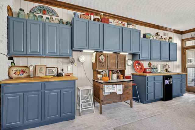 310 Mulberry Ave, Fayetteville, TN 37334