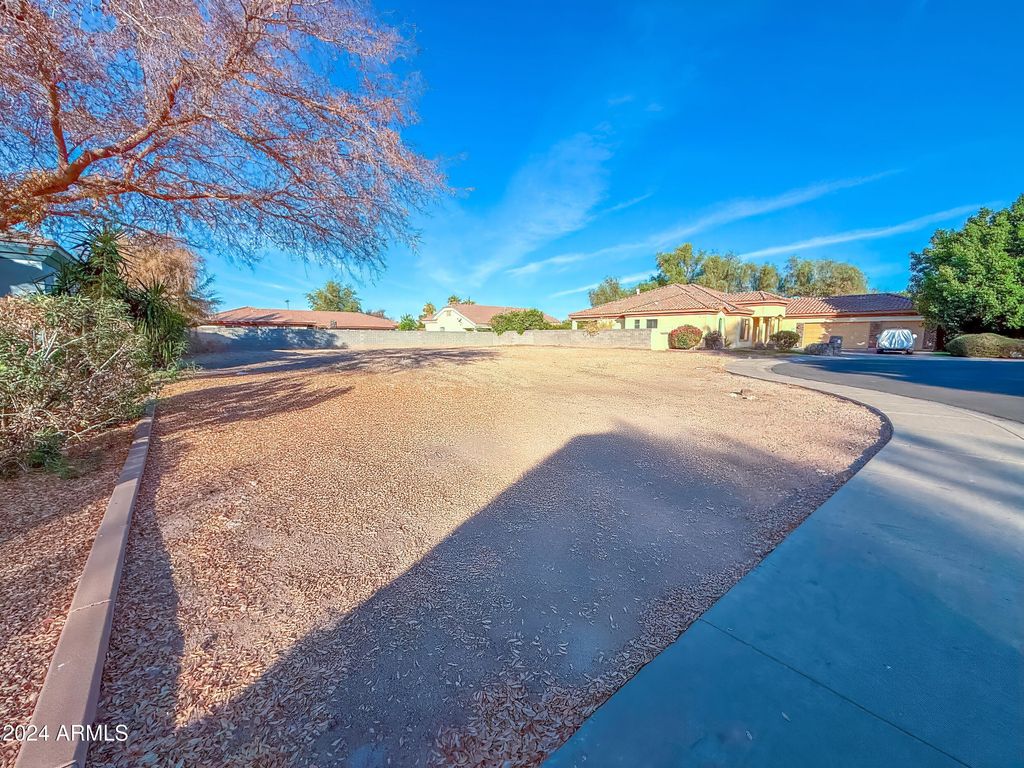 6320 S SHANNON Drive 9, Tempe, AZ 85283 — photo 2