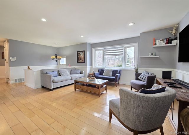 45 Mallard Avenue, Selden, NY 11784