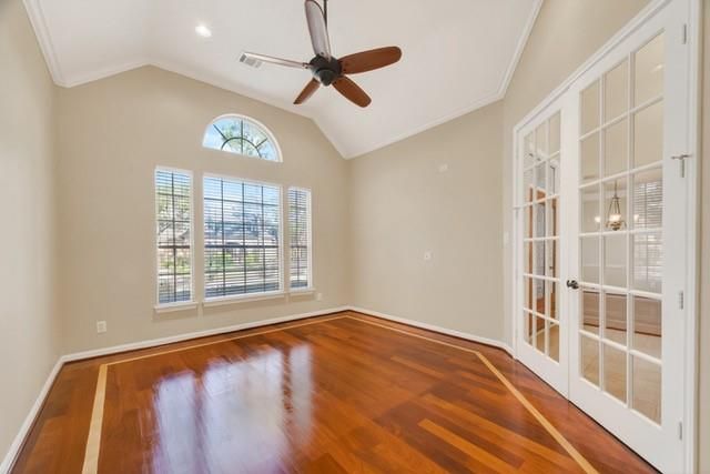 3910 S Beechwood Court, Houston, TX 77059
