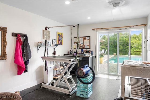 2271 Harbor RD, Naples, FL 34104