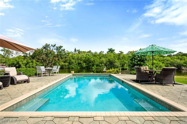 2271 Harbor RD, Naples, FL 34104