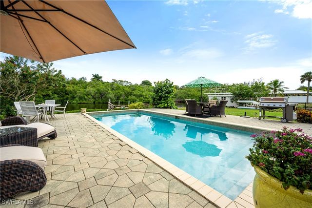 2271 Harbor RD, Naples, FL 34104