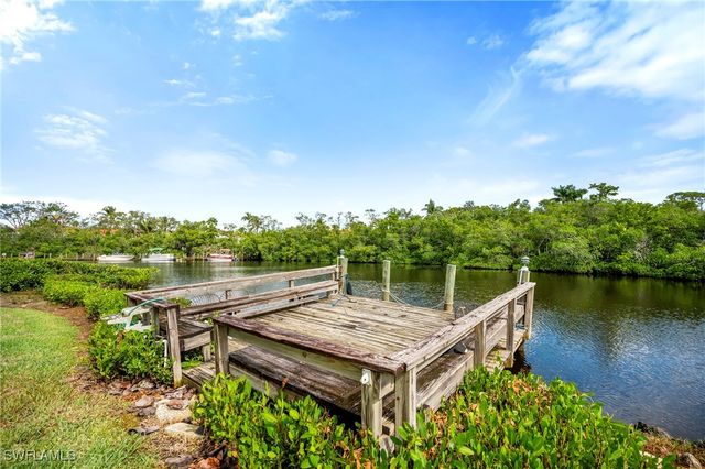 2271 Harbor RD, Naples, FL 34104