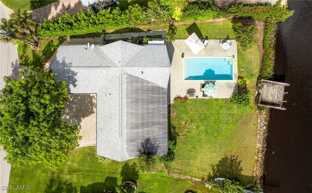 2271 Harbor RD, Naples, FL 34104