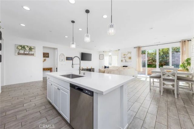 2735 Moonshimmer, Hemet, CA 92543