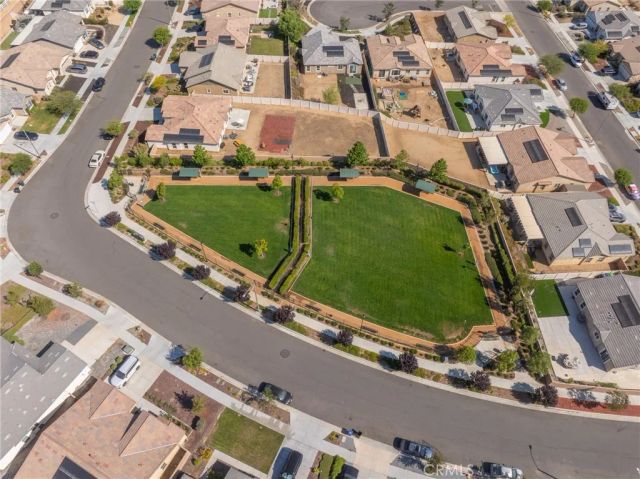 2735 Moonshimmer, Hemet, CA 92543
