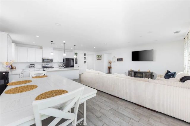 2735 Moonshimmer, Hemet, CA 92543