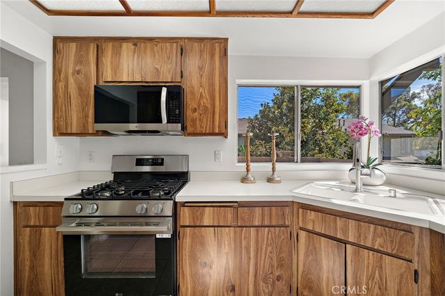 39 Rockwood 23, Irvine, CA 92614