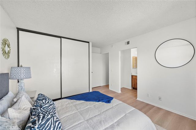 39 Rockwood 23, Irvine, CA 92614