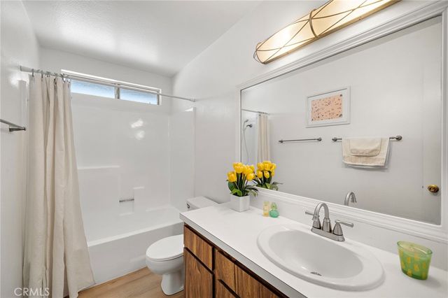 39 Rockwood 23, Irvine, CA 92614