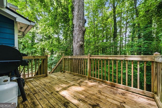 5055 SE Cavalier Drive, Mableton, GA 30126