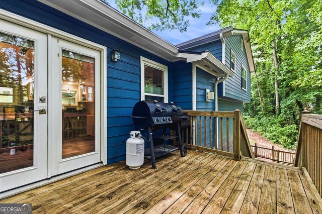 5055 SE Cavalier Drive, Mableton, GA 30126