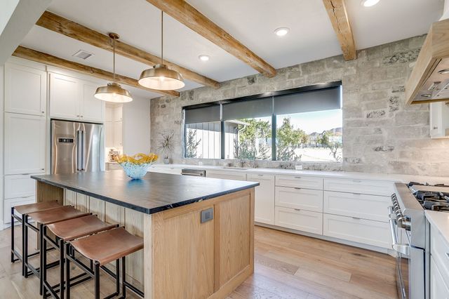 1078 Kingsley Court, Weatherford, TX 76087