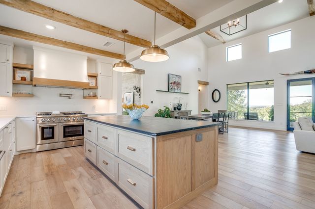 1078 Kingsley Court, Weatherford, TX 76087