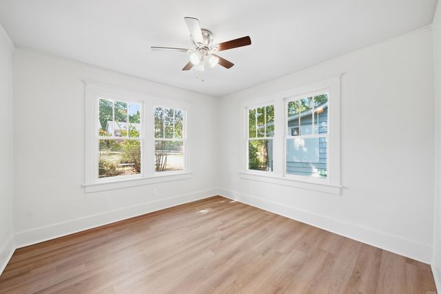1807 Alden Ln, Little Rock, AR 72207