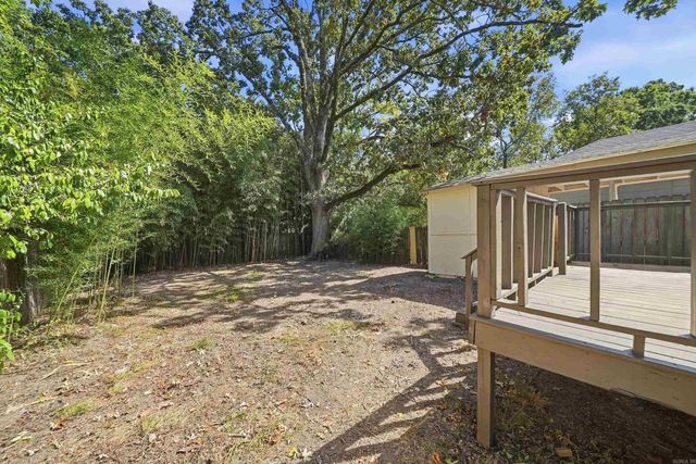1807 Alden Ln, Little Rock, AR 72207