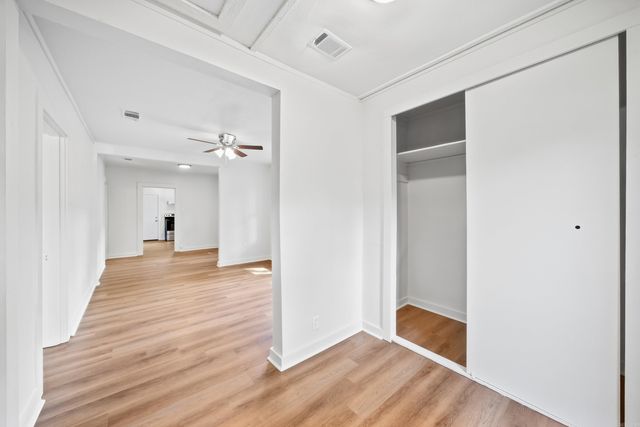 1807 Alden Ln, Little Rock, AR 72207