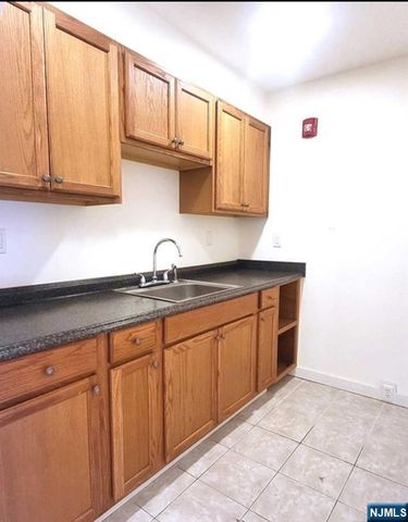 216 Broad Avenue B-1, Palisades Park, NJ 07650