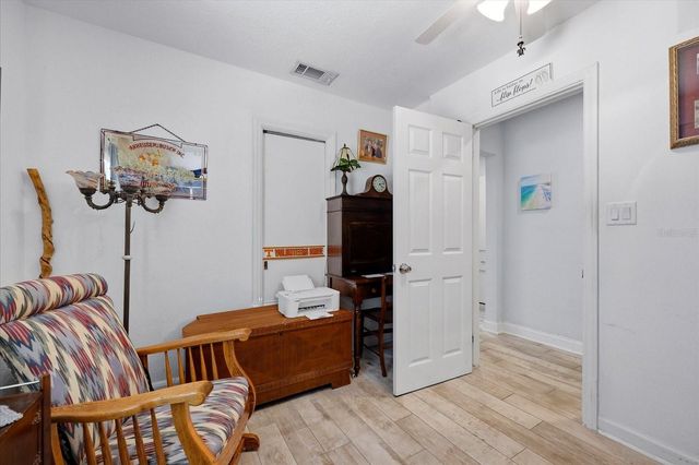 712 S GLENWOOD AVENUE, Clearwater, FL 33756