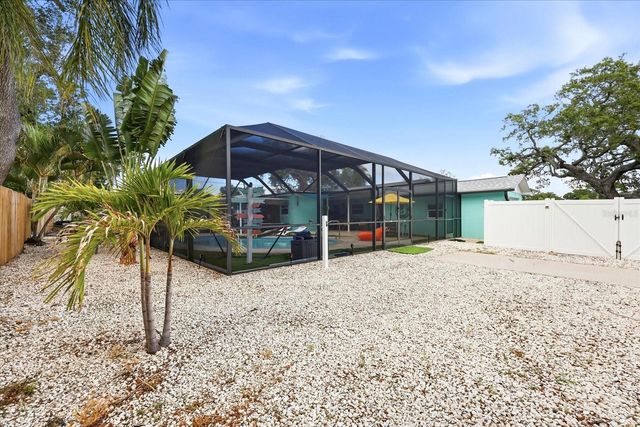 712 S GLENWOOD AVENUE, Clearwater, FL 33756