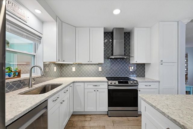 712 S GLENWOOD AVENUE, Clearwater, FL 33756