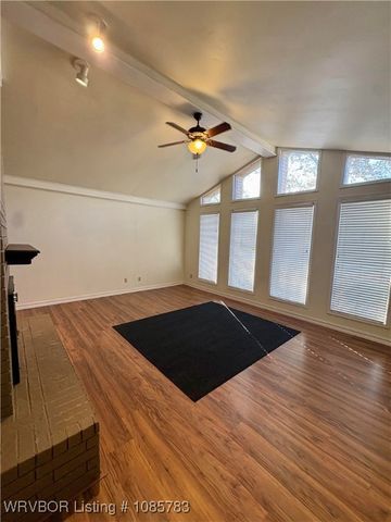 9515 Kingswalk, Fort Smith, AR 72908