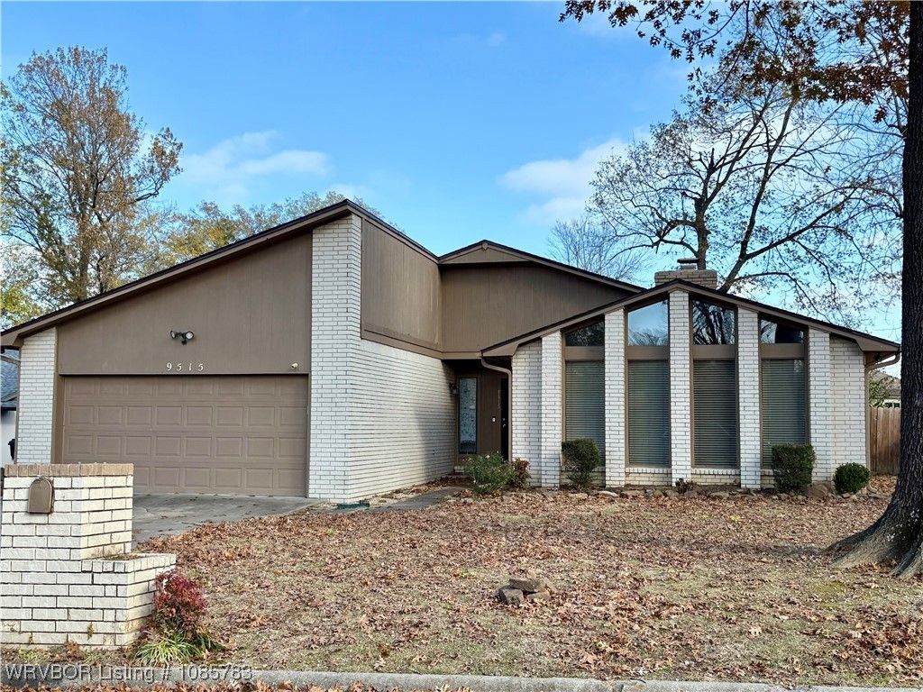 9515 Kingswalk, Fort Smith, AR 72908