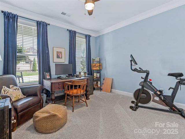 640 Summerfield Place, Flat Rock, NC 28731