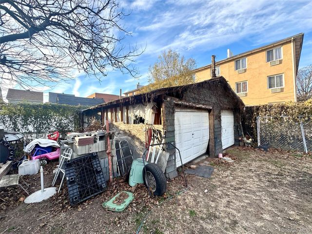 134-15 102nd Avenue, Richmond Hill S., NY 11419