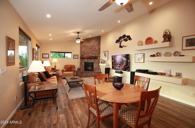 1300 W SIERRA BUENA Court, Show Low, AZ 85901