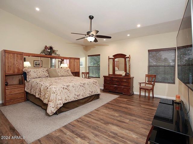 1300 W SIERRA BUENA Court, Show Low, AZ 85901