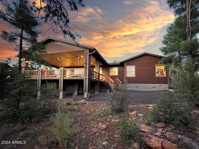 1300 W SIERRA BUENA Court, Show Low, AZ 85901