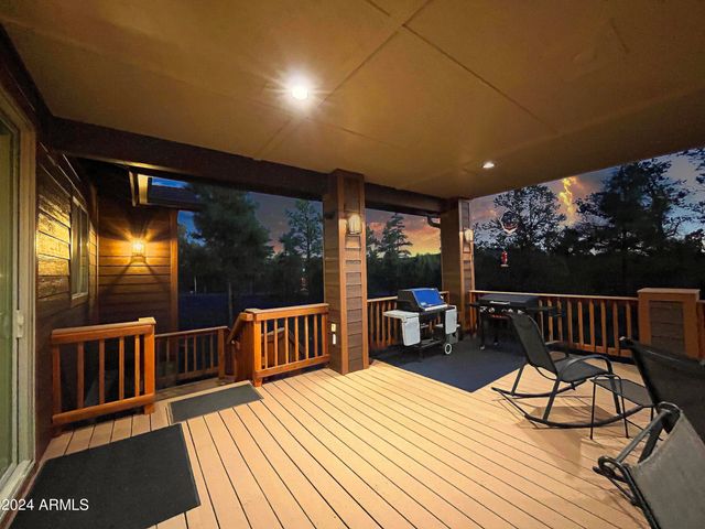 1300 W SIERRA BUENA Court, Show Low, AZ 85901