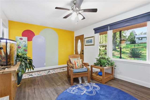 623 W Springwood Drive, Seneca, SC 29672