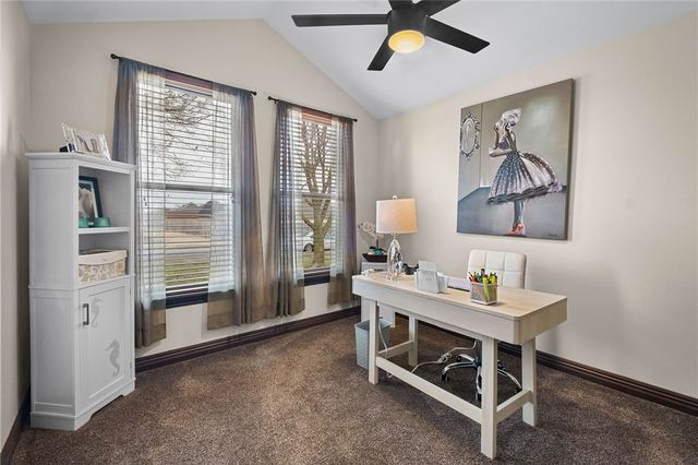 1361 Arkansas Lane, Prairie Grove, AR 72753