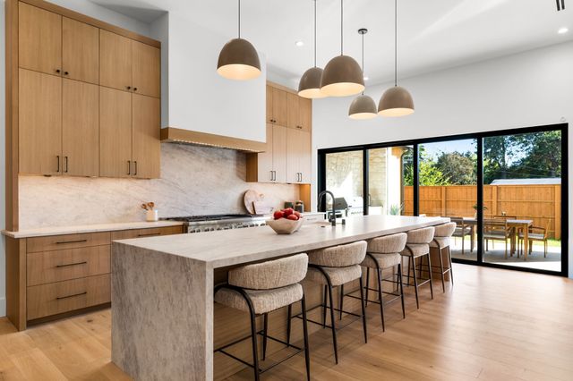 8604 Lockhaven Drive, Dallas, TX 75238