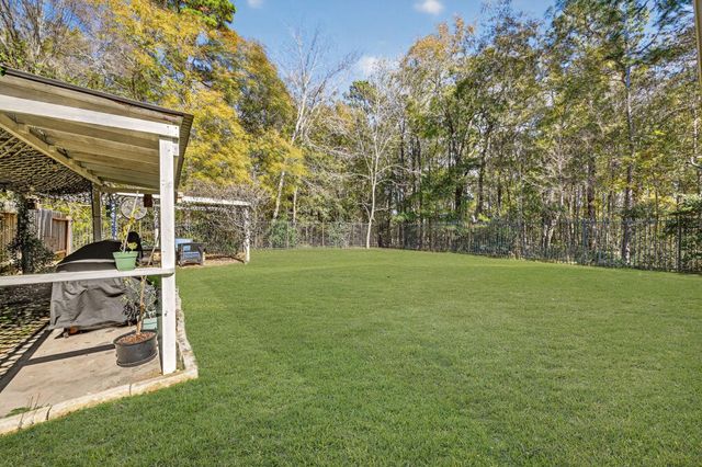 26106 Belton Lake Drive, Spring, TX 77386