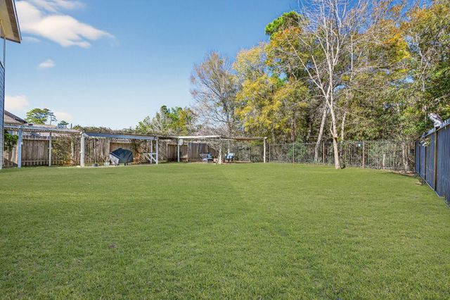 26106 Belton Lake Drive, Spring, TX 77386