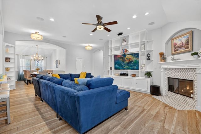 26106 Belton Lake Drive, Spring, TX 77386