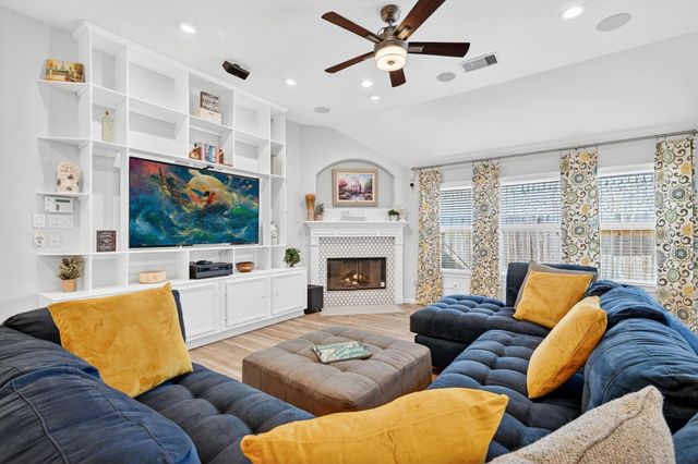 26106 Belton Lake Drive, Spring, TX 77386