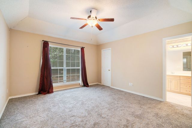 3650 Brownwood Drive, Paris, TX 75462