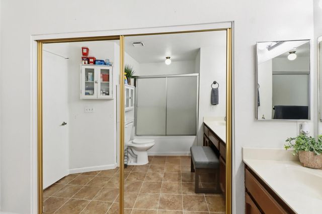 4208 N Country Dr, Antelope, CA 95843